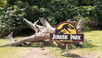 Jurassic-Park-Kualoa-ranch-Oahu-Hawaii_1280x720