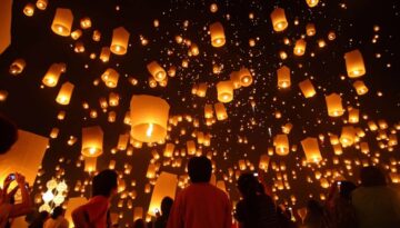 Khom-Loy-Sky-lanterns-1280x720