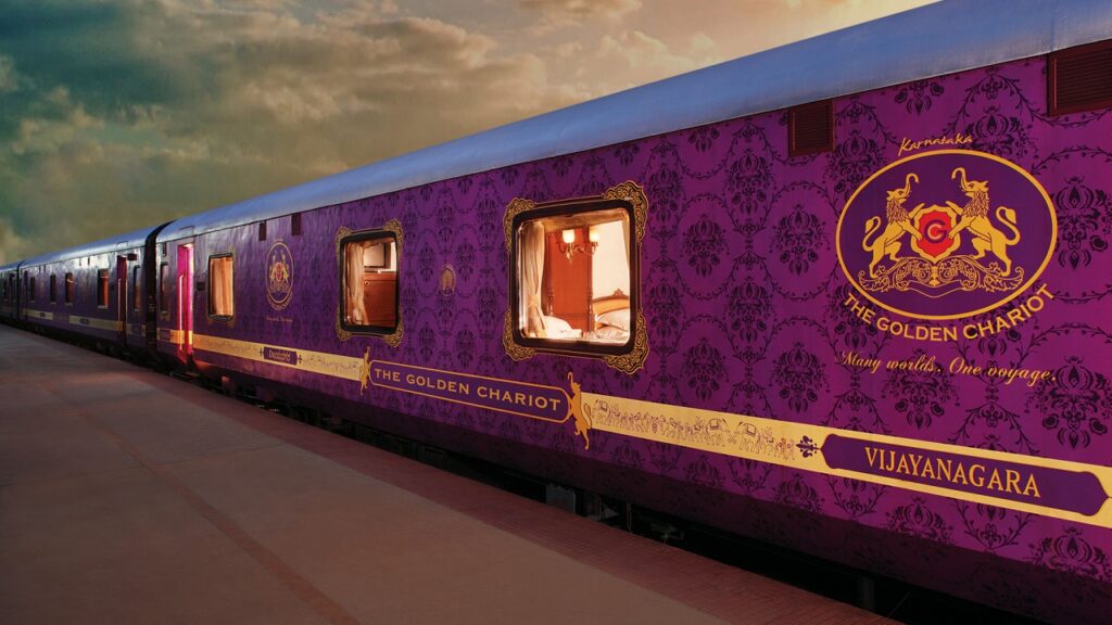 Trem Carruagem Dourada