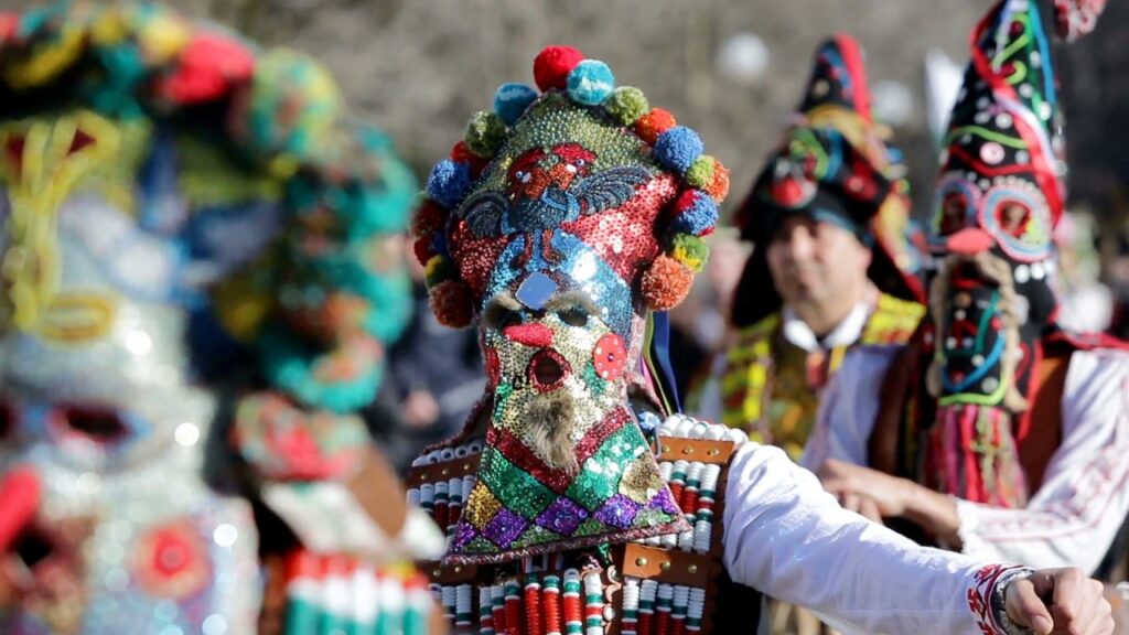 Máscaras no Festival de Surva