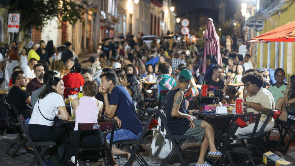 Bares na noite de Salvador